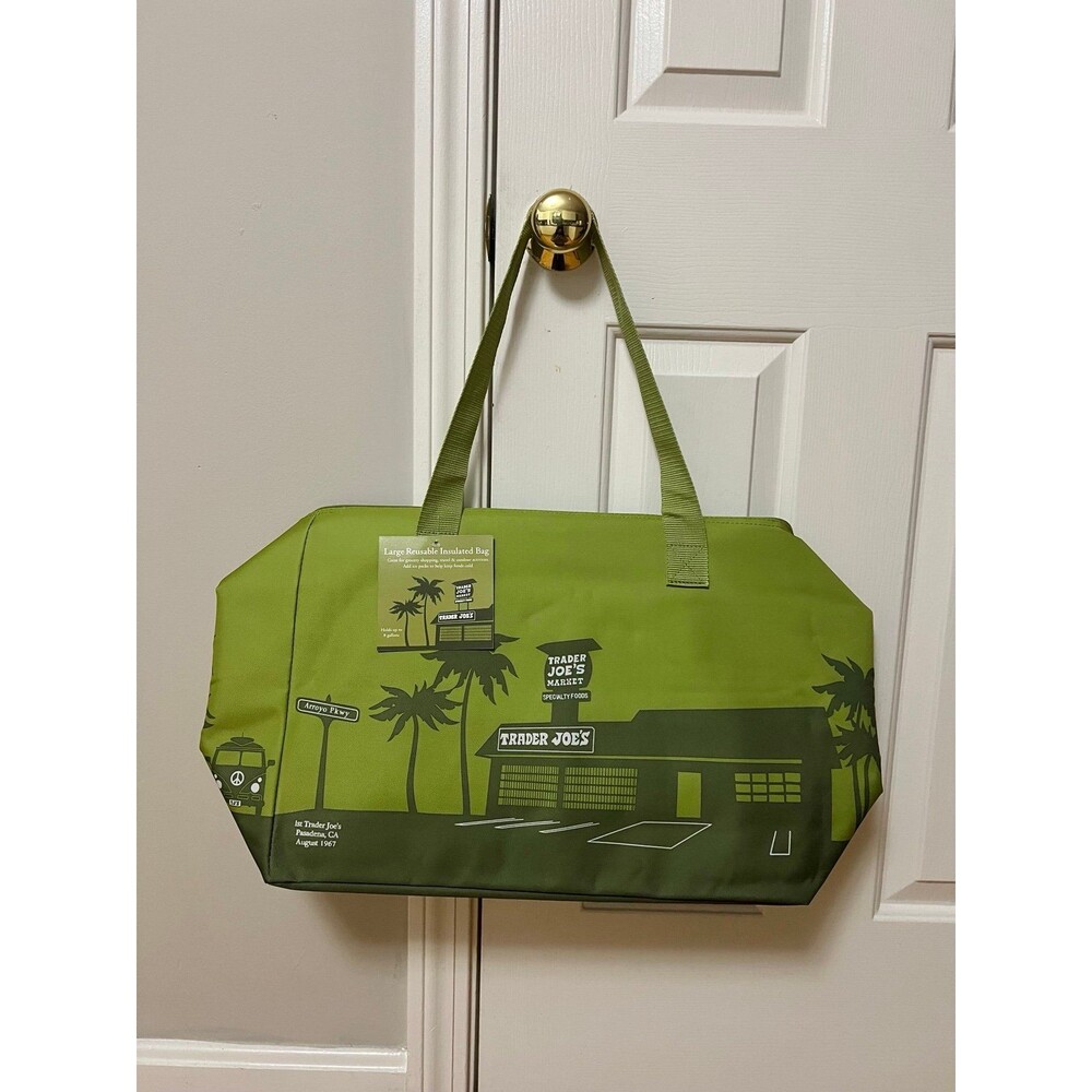 Trader Joe’s Large Reusable Insulated Tote Bag Olive Green NWT Avocado Green